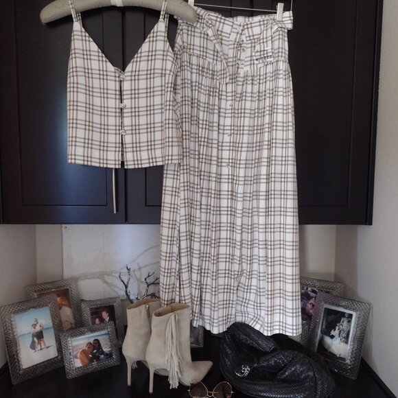 Mr Larkin Sille curtain plaid skirt and cami top set size small - Picture 2 of 11
